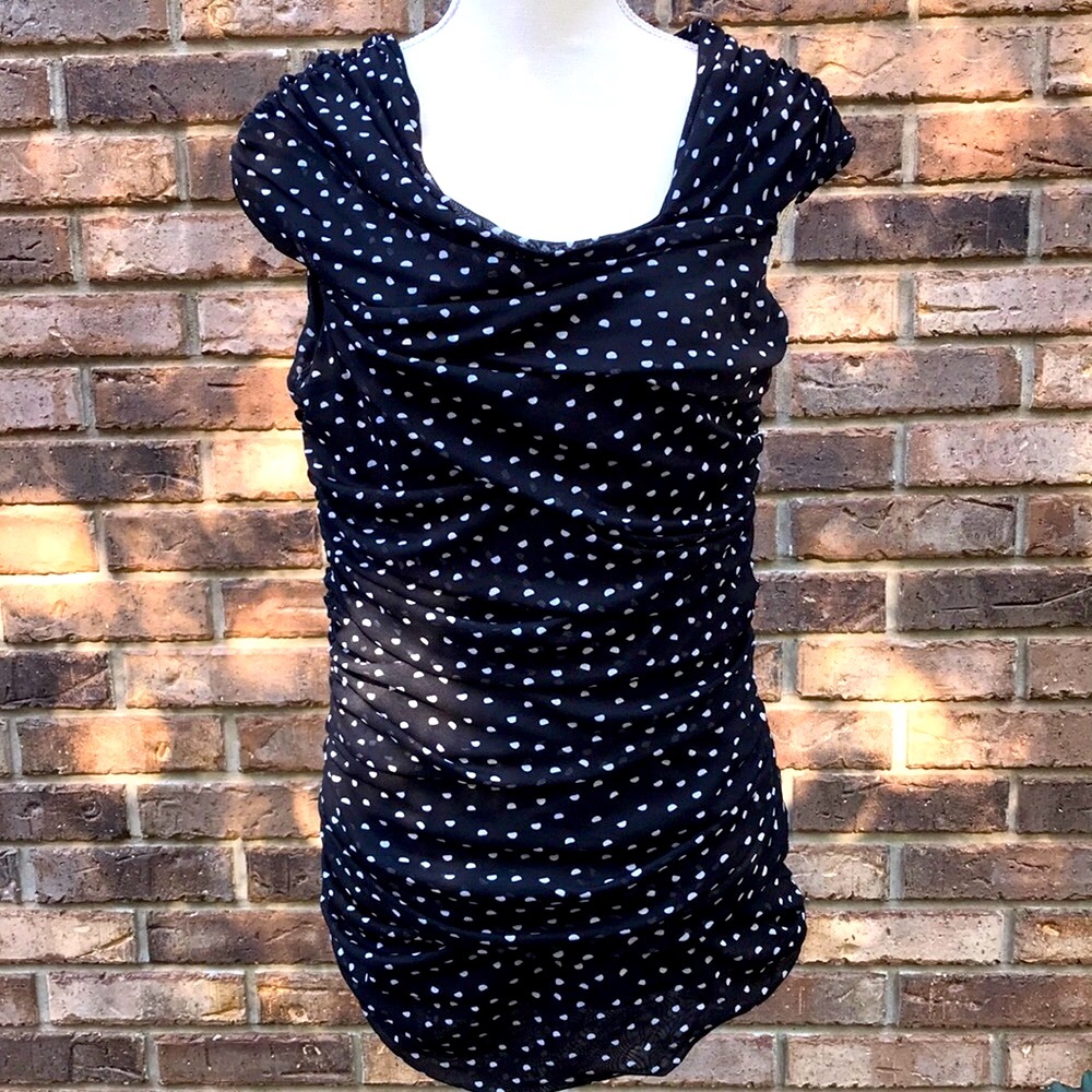 White House black market top